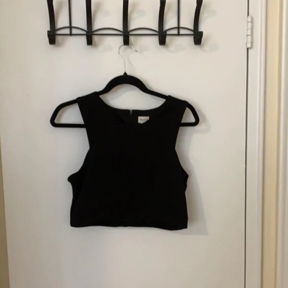 2/$20 Dynamite Crop Top